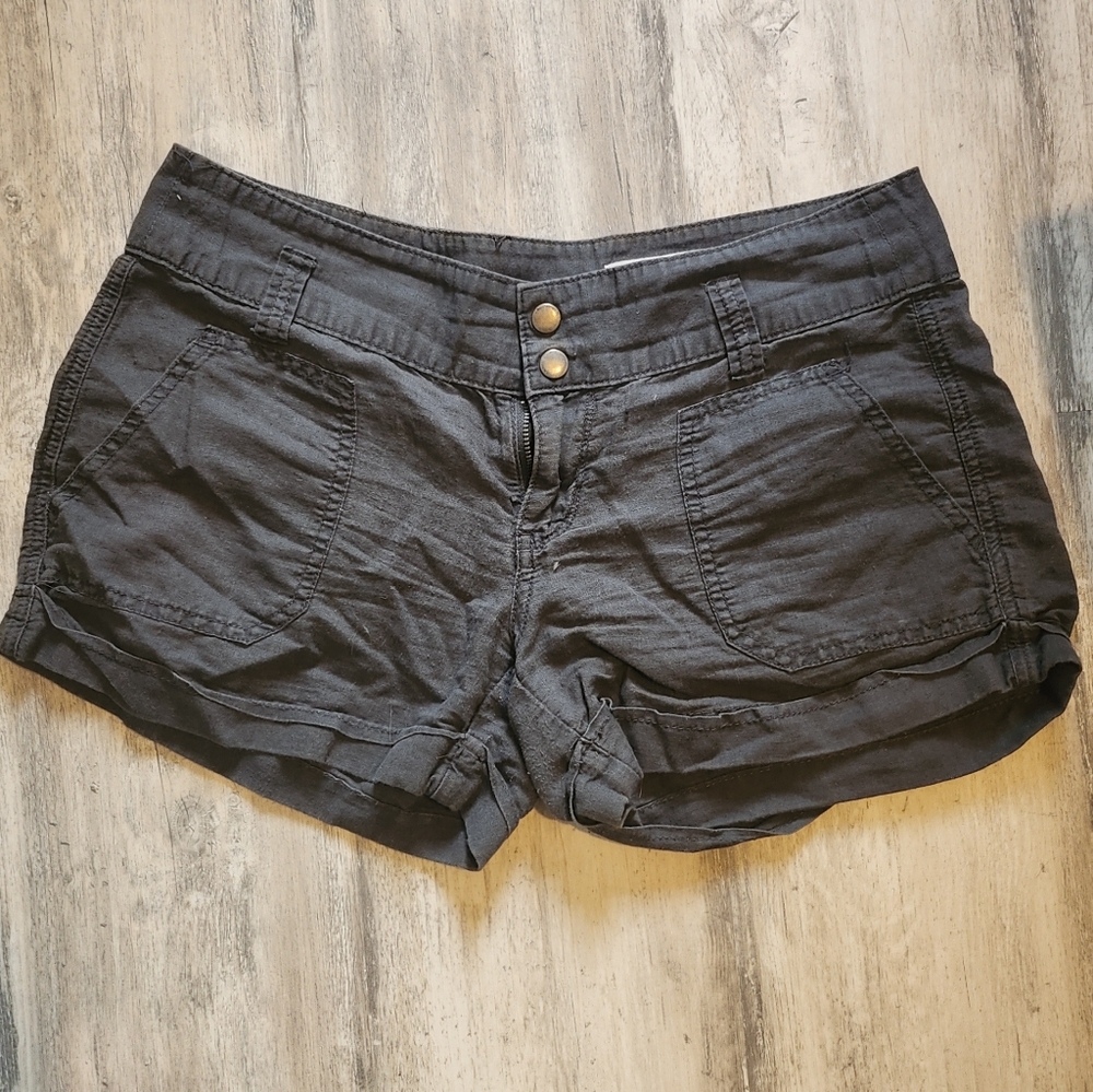 Converse Linen Shorts